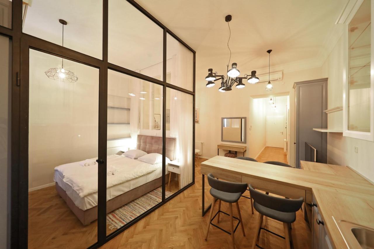 Stay Swanky Bed & Breakfast Zagreb Eksteriør billede