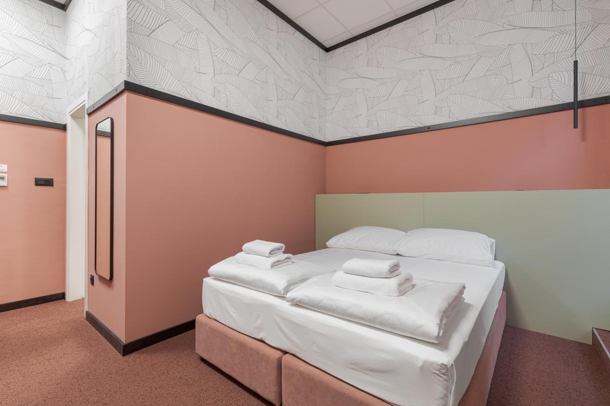 Stay Swanky Bed & Breakfast Zagreb Eksteriør billede
